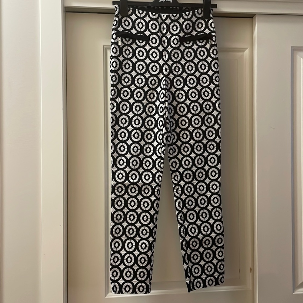 Joseph Ribkoff ankle pants- stretch
